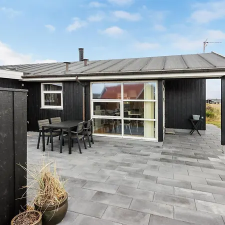 Ferienhaus Arni - 150m From The Sea By Interhome