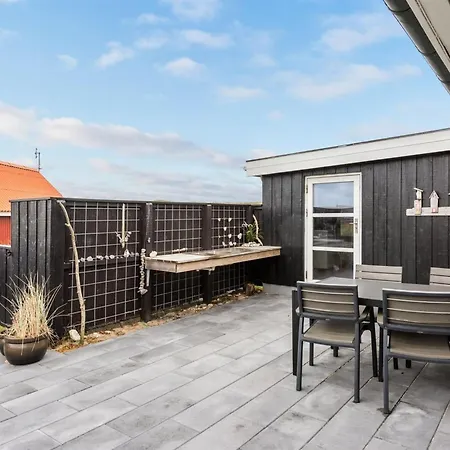 Ferienhaus Arni - 150m From The Sea By Interhome