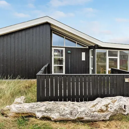 Feriehus Arni - 150m From The Sea By Interhome