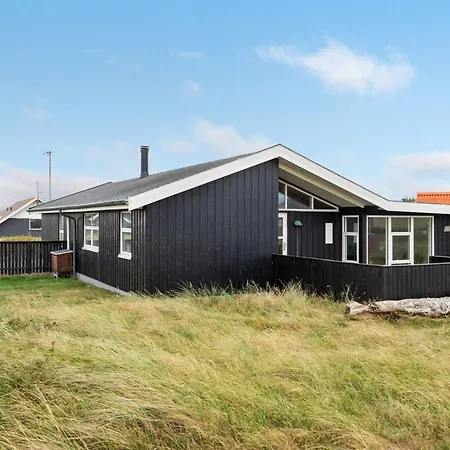 Arni - 150m From The Sea By Interhome Feriehus